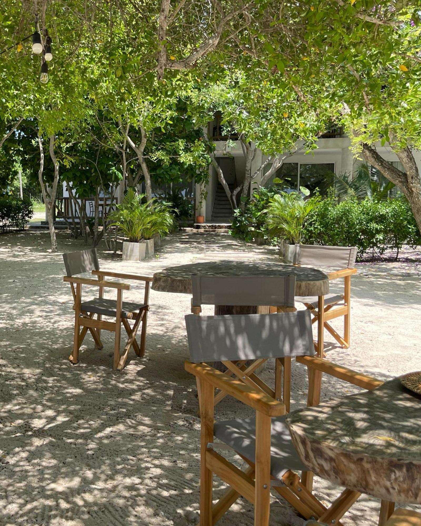 Sabai Beach Hotel Isla Barú Exterior foto
